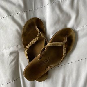 Braided strap rainbow sandals